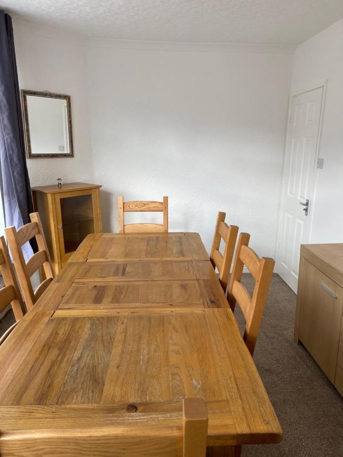 Spacious, Sleeps 17, 3 Bathrooms, Parking, Μάνσφιλντ Εξωτερικό φωτογραφία