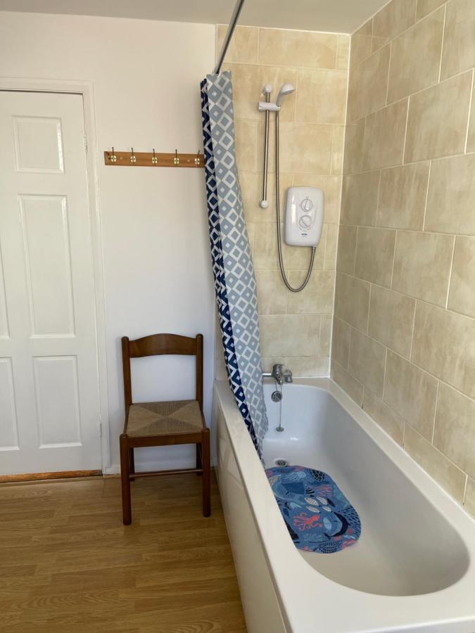 Spacious, Sleeps 17, 3 Bathrooms, Parking, Μάνσφιλντ Εξωτερικό φωτογραφία
